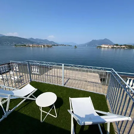 ヴィラ Luxury Olga In Stresa